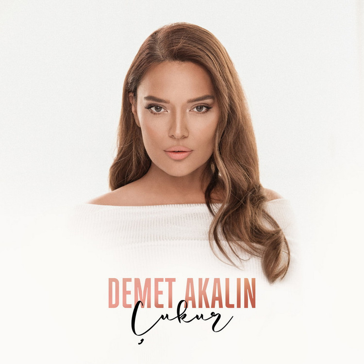 آهنگ های فول آلبوم دمت آکالین Demet Akalin MP3