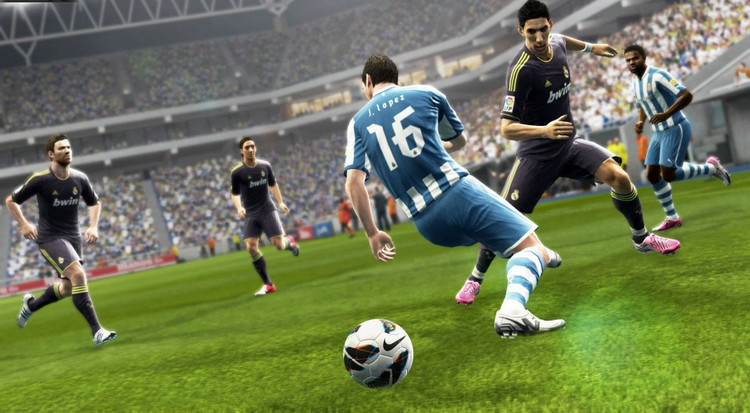 بازی کامپیوتر فوتبال تکاملی حرفه ای 2013 گزارش فارسی Pro Evolution Soccer 2013
